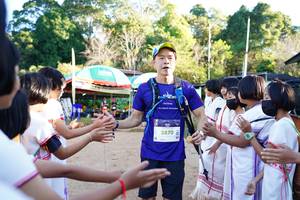 BIB: 2870
                            <button type="button" onclick="openModal(18992575)" class="btn btn-primary btn-sm float-right btn-popup" data-toggle="modal" data-target=".modal-high-quality">
                        <i class="fas fa-shopping-cart"></i> Add to Cart
                    </button>
                                            <button type="button" onclick="isThisMe(18992575, true)" class="btn btn-success btn-sm float-right btn-popup btn-isme hidden" data-toggle="tooltip" data-placement="bottom" title="นี่คือรูปของคุณใช่ไหม คลิกที่นี่เพื่อเอาเข้าอัลบั้ม">
                        <i class="fas fa-plus"></i> Add to album
                    </button>
                    <button type="button" onclick="isThisMe(18992575, false)" class="btn btn-warning btn-sm float-right btn-popup btn-isnotme hidden">
                        <i class="fas fa-ban"></i> Remove from album
                    </button>